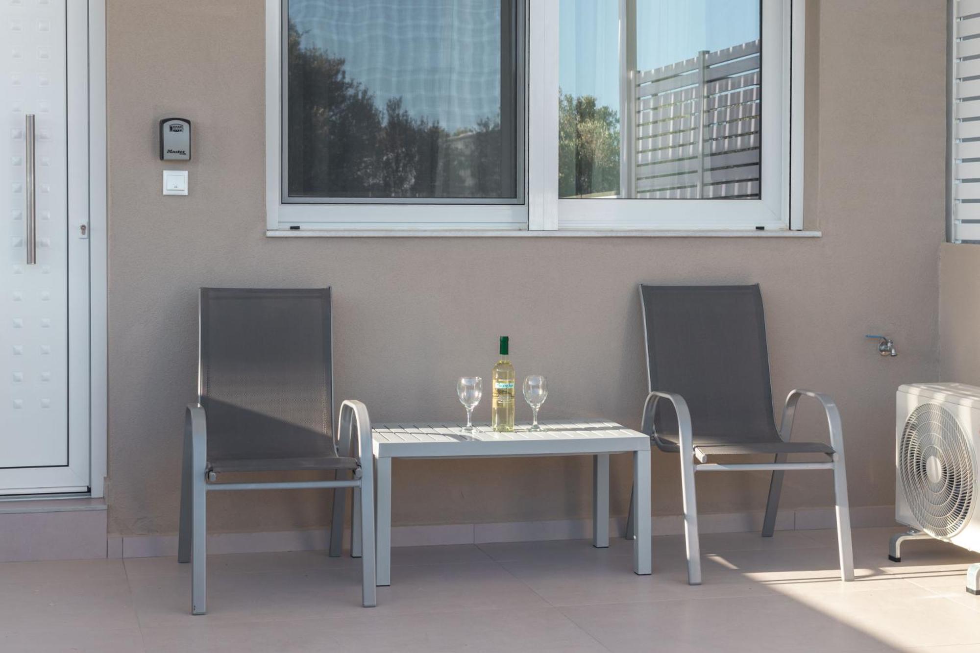 Harmony Luxury Apartment 依拉佩特拉 外观 照片